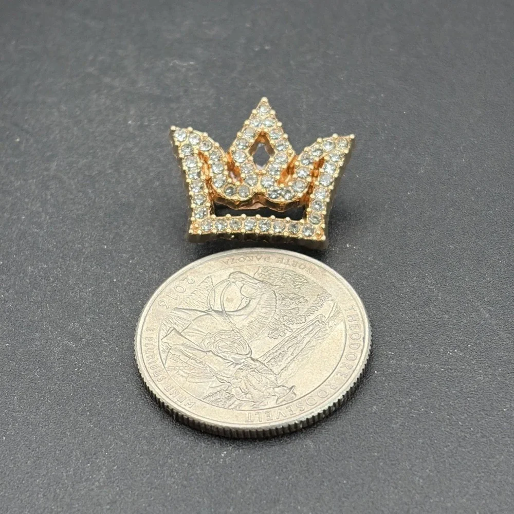 Tiara‎ Crown Bedazzled Rhinestones Lapel Hat Pin
